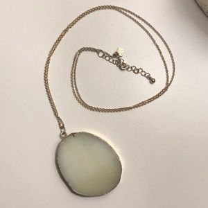 Green gemstone necklace in PERFECT condition